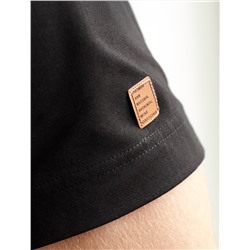 Футболка из премиального хлопка с авторским принтом