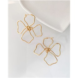 Стильные серьги