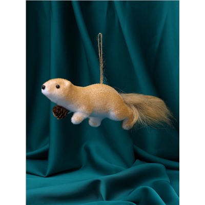 Ёлочная игрушка «Белка с шишкой» 4.5×20 см, бежевый