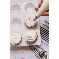 Форма для выпечки KONFINETTA «Сладости. Пудинг», силикон, 25.8×17.8×3 см, 6 ячеек (d=7 см), белая