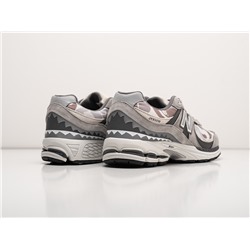 Кроссовки BAPE x New Balance 2002R