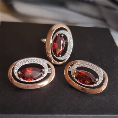 Комплект ювелирной бижутерии коллекция "Дубай",серьги и кольцо посеребрение с позолотой, вставка: камень красный, р-р 17, 09809, арт.216.377-17