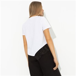 Футболка с декором из сетки, Нарушая границы стиля