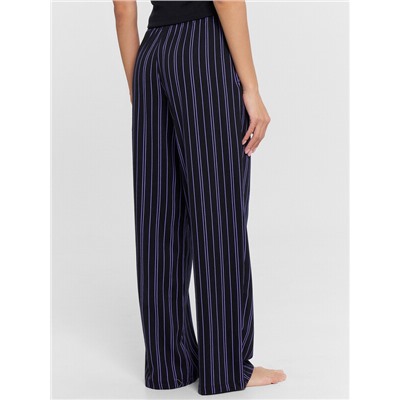 КОМПЛЕКТ ЖЕНСКИЙ (ФУТБОЛКА, БРЮКИ) 592588