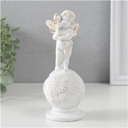 Фигурка полистоун «Белоснежный ангел на шаре с цветами», с золотом, 16×6×6 см