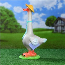 Садовая фигура из гипса «Гусь в галстуке», 21×28×53 см