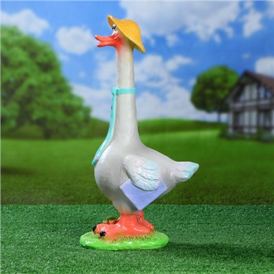 Садовая фигура из гипса «Гусь в галстуке», 21×28×53 см