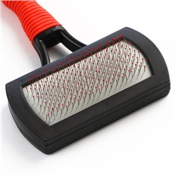 Пуходерка с каплей 10×17 см, прорезиненная ручка, чёрно-красная