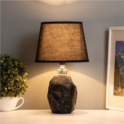 Лампа настольная «Дух» 1×40 Вт Е14 черный 20×20×34 см