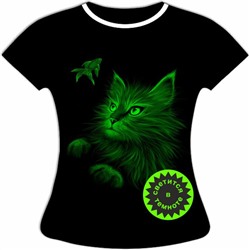 Женская футболка Котенок с рыбкой