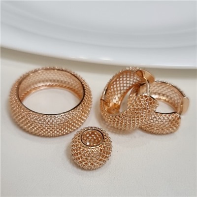 Комплект ювелирной бижутерии коллекция "Дубай" серьги, кулон и кольцо 20 р, покрытие позолота, арт.313.214-20