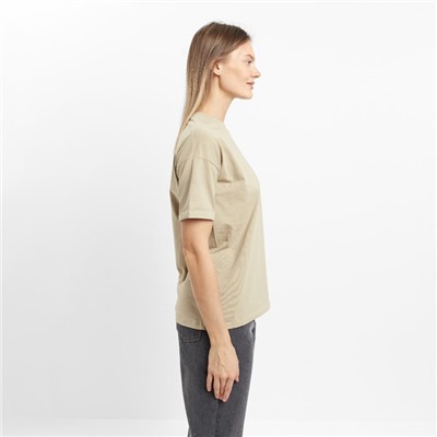 Футболка женская «Сердце», цвет хаки, размер 44