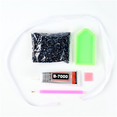 УЦЕНКА Алмазная мозаика на фигурке «Стильный мишка»