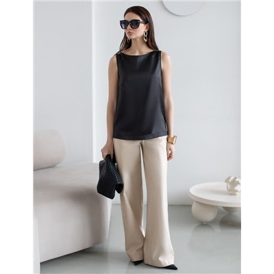 Элегантный топ из струящегося сатина