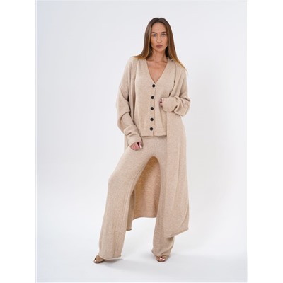 Костюм тройка