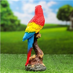 Садовая фигура из полистоуна «Красный ара на коряге», 9.5×7×24 см