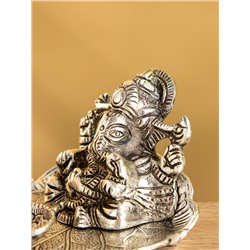 Подставка под благовония «Ганеша на листе», 12.5×10×6.7 см, алюминий