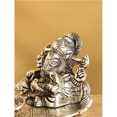 Подставка под благовония «Ганеша на листе», 12.5×10×6.7 см, алюминий