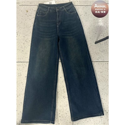 Джинсы #23117592