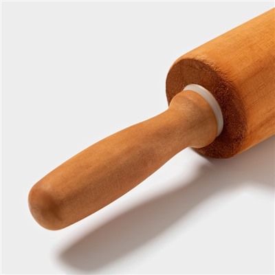 Скалка вращающаяся Magistro, дерево, 43×4 см, рабочая часть 23 см, с фигурными ручками