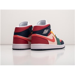 Кроссовки Nike Air Jordan 1 Mid