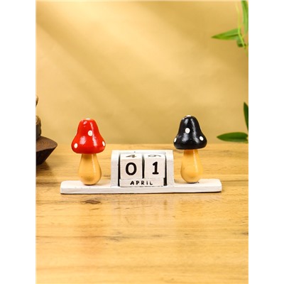 Календарь настольный «Мухоморчики», 20×6×9 см, дерево