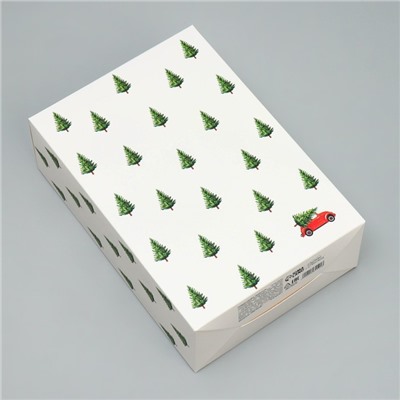 Коробка подарочная новогодняя складная «Машинка», 16×23×7.5 см