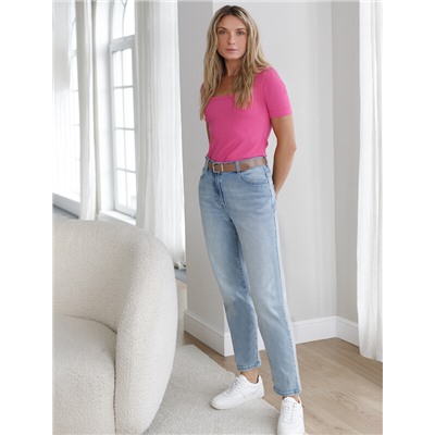 Футболка из трикотажа в широкий рубчик