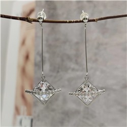 Серьги стильные