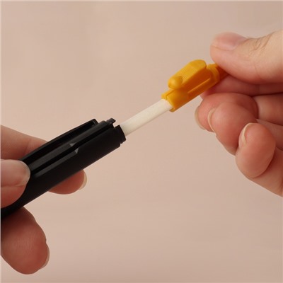 Набор ручек и сменных восковых мелков для ткани TEIRA, в кейсе, 20 шт.