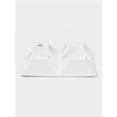 Менажница 4 ячейки Wilmax, 15×15 см, фарфор, белая