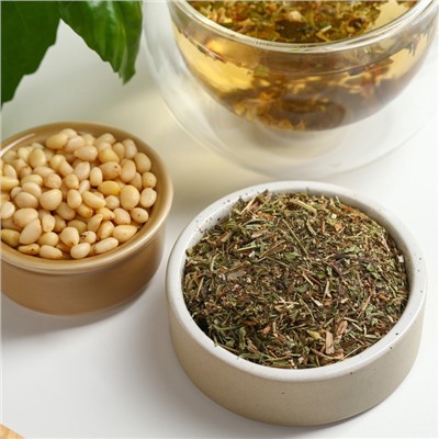 Подарочный набор «Для внутреннего спокойствия» кедровый орех 30 г, варенье30 г, чай 20 г