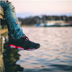 Кроссовки Nike Air Jordan 6