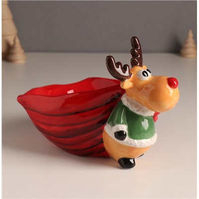 Фигурка-подставка для мелочей керамика «Лось в зелёной шубе с большим красным мешком», 12.5×19.1×13.1 см
