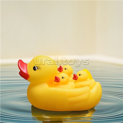 Набор игрушек для купания "Утка и утята" в пакете