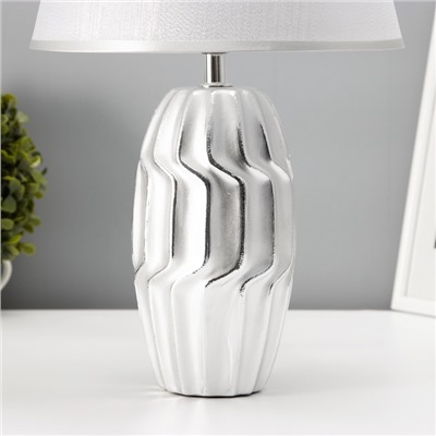 Настольная лампа с абажуром RISALUX «Венди», Е14, 40 Вт, серебристый, 25×25×40 см