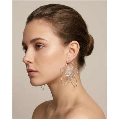 Стильные серьги