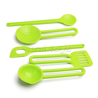 Набор посуды для кукол "Три кота" (20 элементов, в контейнере)