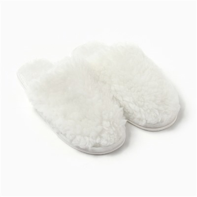 Набор новогодний подарочный «Новый год: Warm winter wishes» полотенце и аксессуары