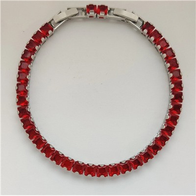 Браслет с цирконами