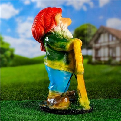 Садовая фигура из гипса «Гном с табличкой», 26×26×48 см, МИКС