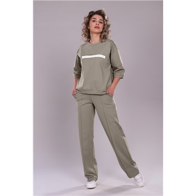 Спортивный костюм с брюками и кофтой 310