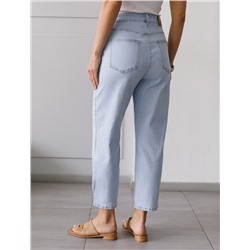 Джинсы из эластичного денима