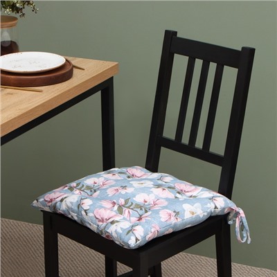 Подушка на стул «Доляна. Магнолия», 42×42×7 см, голубая