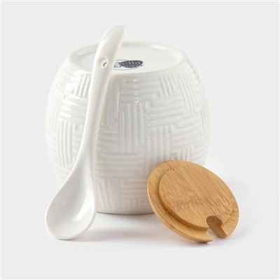 Набор фарфоровый сервировочный BellaTenero, 4 предмета: молочник 250 мл, сахарница с крышкой 250 мл, ложка, бамбуковая подставка, белая