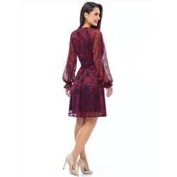 Платье из гипюра нарядное с поясом