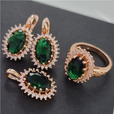 Комплект ювелирная бижутерия коллекция  "Дубай" серьги, кулон и кольцо 17 р, покрытие: позолота, вставка: фианит, цвет: зеленый и прозрачный, арт.313.096-17