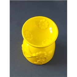 Аромалампа для эфирных масел «Стрекоза на цветке», керамика, жёлтая, 7.2×7.2×8.3 см