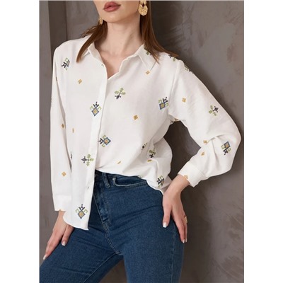 Женская рубашка с вышивкой Patiskha