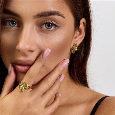 Комплект ювелирной бижутерии коллекция "Дубай" серьги и кольцо 19 р, покрытие позолота, вставка: стекло, цвет: светло-зеленый, арт.215.564-19